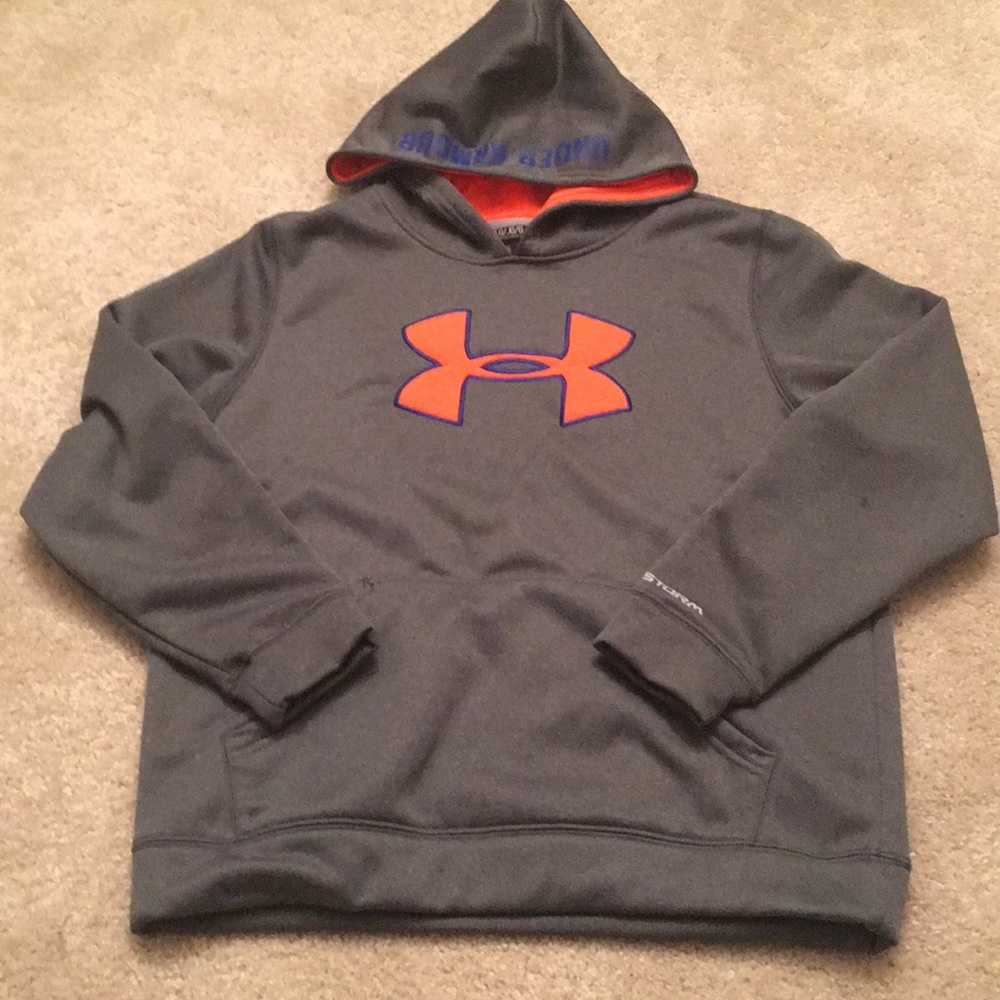 🗣under armour sweatshirt🗣